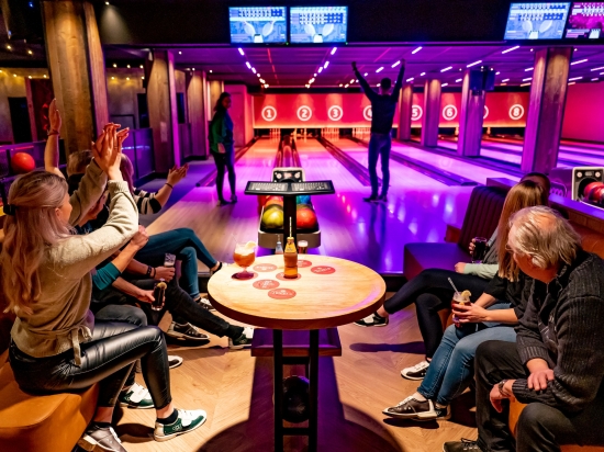 1 uur bowlen + 12 holes minigolf bij Franky's Hoorn (max. 7 p.)
